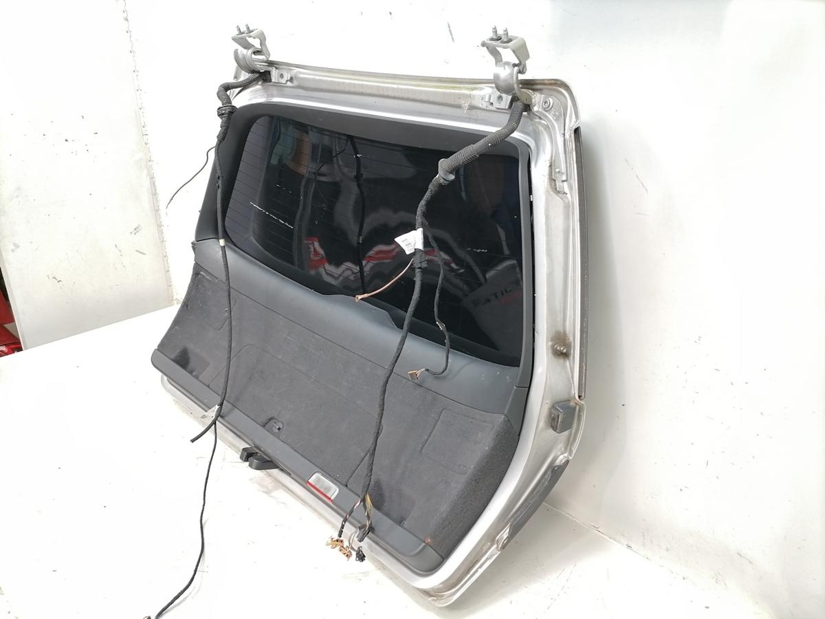 Audi A4 8E B7 original Heckklappe mit Heckscheibe Lichtsilber LY7W Kombi Avant Bj.2006